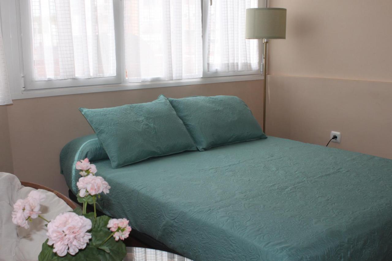 Apartamentos Torre Del Mar Buitenkant foto